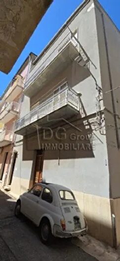 Casa con 6 locali in vendita in Via Marco Polo, Alcamo