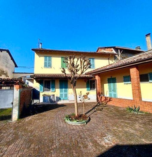 Casa con 5 locali in vendita in Via Antonio Angeleri, Centro, Pieve del Cairo