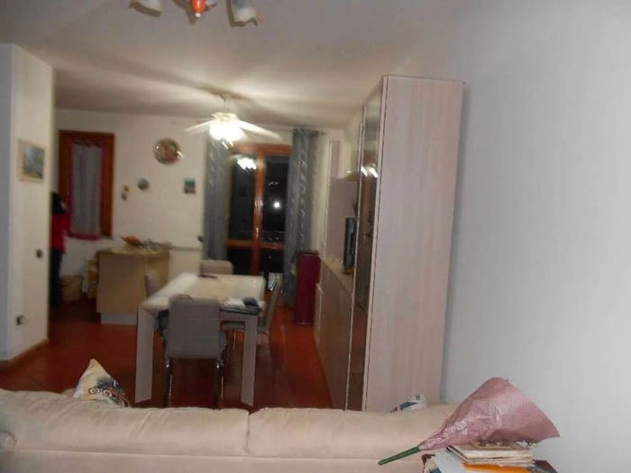 Casa con 6 locali in vendita in Via Montalese No Number, Montemurlo