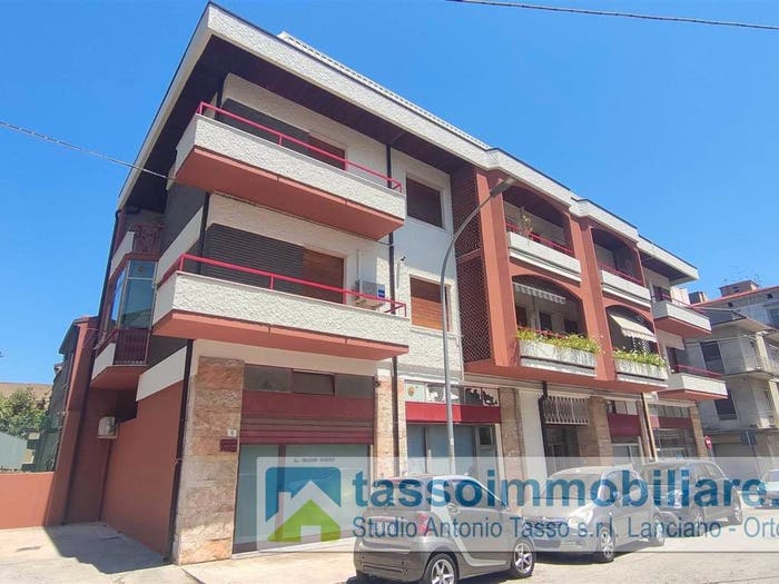 Appartamento con 6 locali in vendita in Centro, Ortona