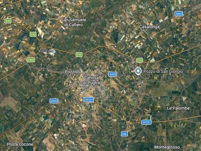 Appartamento con 5 locali in vendita in Via Ventuno Aprile, Centro, Canosa di Puglia