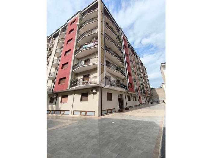 Appartamento trilocale in vendita in Corso Luigi Saraceni, Centro, Castrovillari