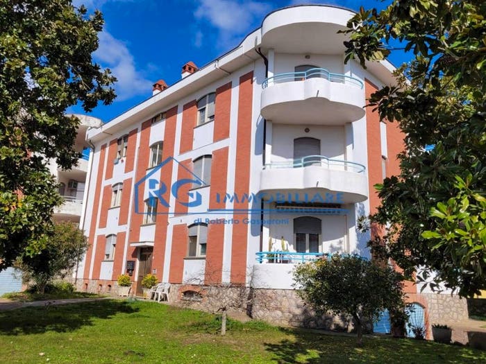 Appartamento trilocale in vendita in Via Orvietana, Centro, Castiglione in Teverina