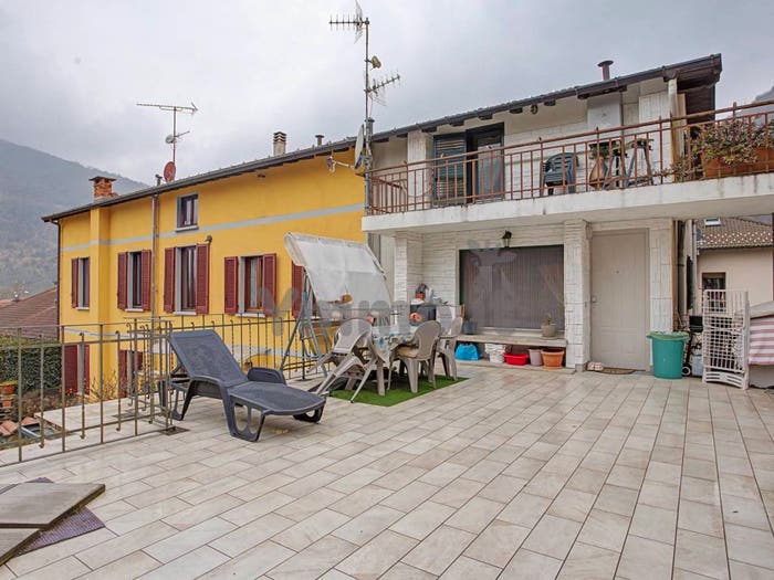 Appartamento con 5 locali in vendita in Via Odoardo Tabacchi, Ganna, Valganna