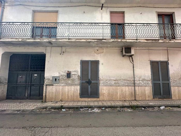 Casa con 6 locali in vendita in Via San Lorenzo, Aversa