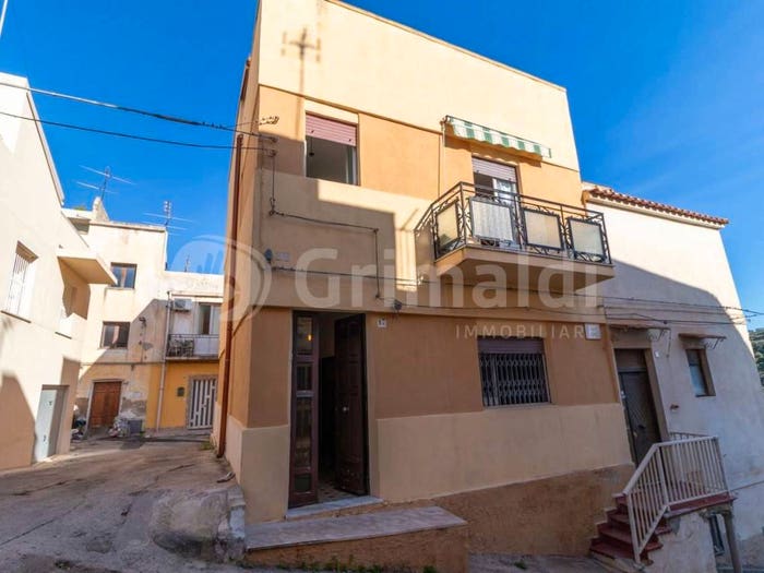 Casa con 6 locali in vendita in AFogazzaro, Centro, Noto