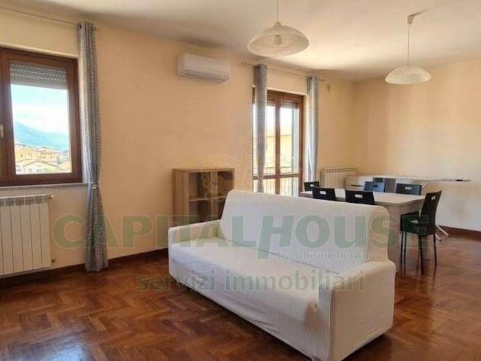 Appartamento trilocale in vendita in Strada Privata Agostino Gemelli, San Leucio Briano, Caserta