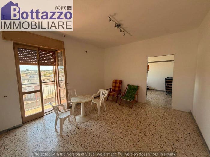 Appartamento quadrilocale in vendita in Via Pietro Nenni, Centro, Lizzano