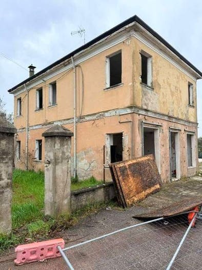 Casa con 5 locali in vendita in VIA GARIBALDI, Centro, Taglio di Po