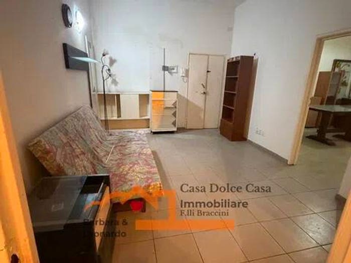 Appartamento trilocale in vendita in Via Primo Maggio, Centro, Piombino