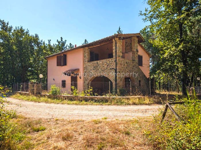 Casa con 6 locali in vendita in Strada Provinciale Pavone, Massa Marittima