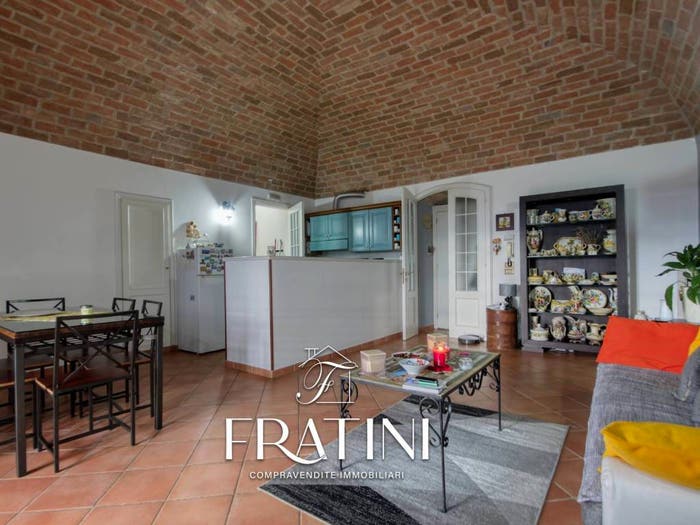 Appartamento quadrilocale in vendita in Via Guglielmo Marconi, Centro, Civitella del Tronto