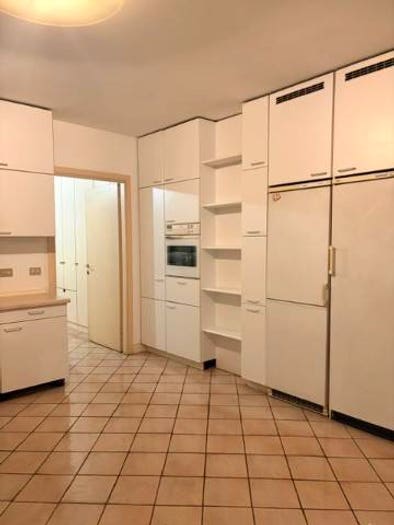 Appartamento trilocale in vendita in Via degli Alerami, San Siro, Milano