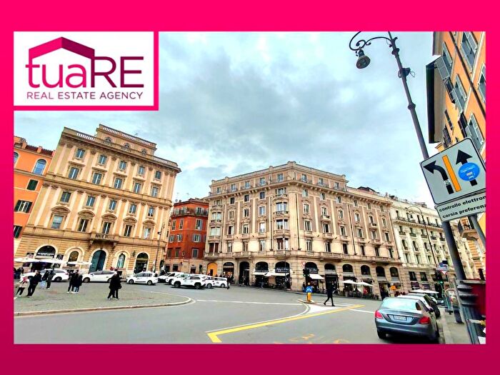 Appartamento bilocale in vendita in Via Della Purificazione, Spagna, Roma