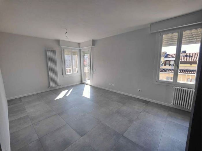 Appartamento quadrilocale in vendita in Centro, Fidenza
