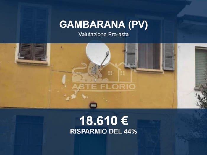 Casa trilocale in vendita in Via G Garibaldi, Centro, Gambarana