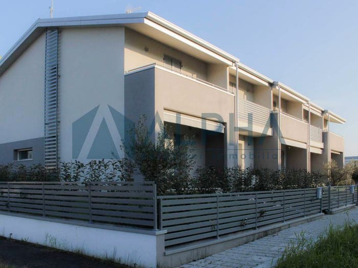 Casa con 6 locali in vendita in Via Raffaello Lambruschini, Ospedale Case Finali, Cesena