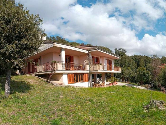 Casa con 6 locali in vendita in Città della Domenica Monte Malbe, Perugia