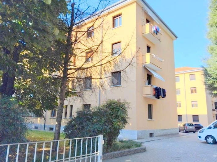 Appartamento trilocale in vendita in Via A Pegoraro, Cascinetta, Gallarate