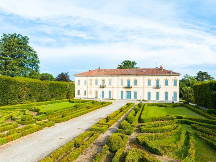 Appartamento con 6 locali in vendita in Via Stanga Busca, Costa Lambro, Carate Brianza