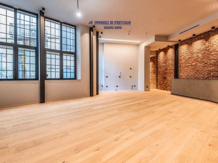 Appartamento con 6 locali in vendita in Via Ludovico Ariosto, Pagano, Milano