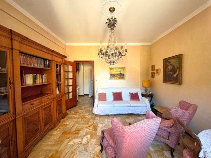 Appartamento quadrilocale in vendita in Via Bolzaneto, Bolzaneto, Genova
