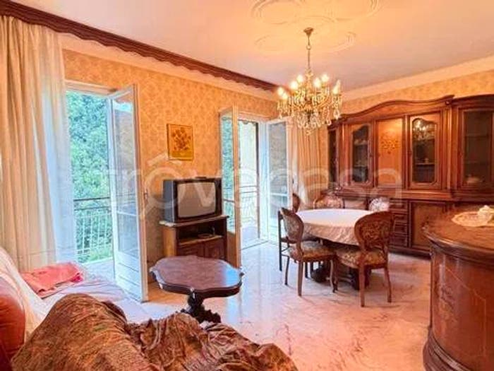 Appartamento con 5 locali in vendita in Corso Lodovico Isnardi, Centro, Pigna