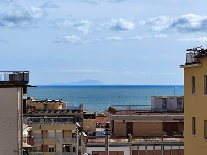 Appartamento quadrilocale in vendita in Via Virgilio, Centro, Formia