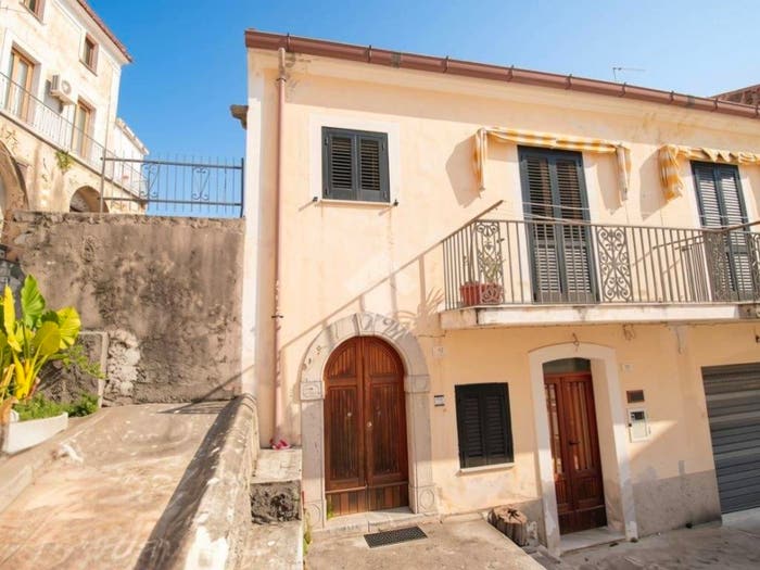 Appartamento trilocale in vendita in Corso umberto i, Centro, Vibonati