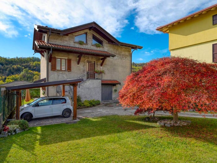 Casa con 6 locali in vendita in Via Giuseppe Verdi, Brenta