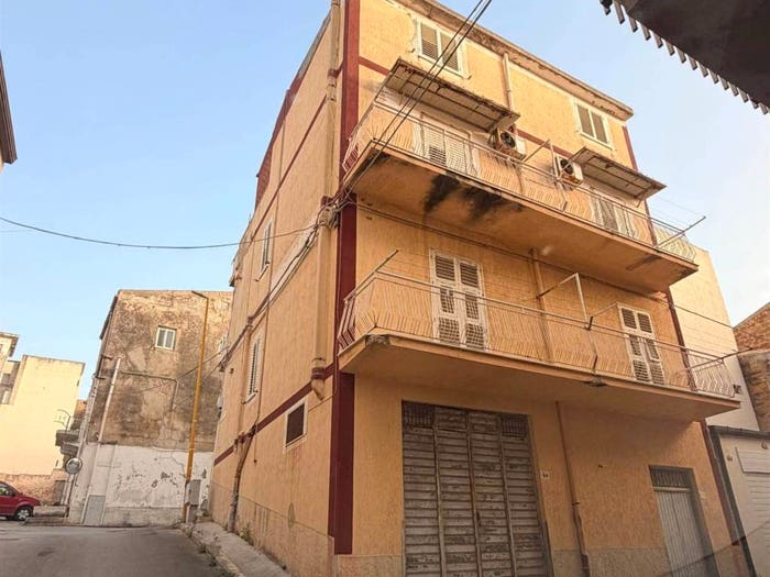 Casa con 6 locali in vendita in via palme, Centro, Realmonte