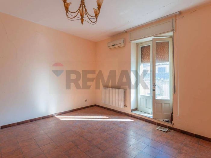 Casa con 5 locali in vendita in VIA PORTA DEL VENTO, Centro, Caltagirone