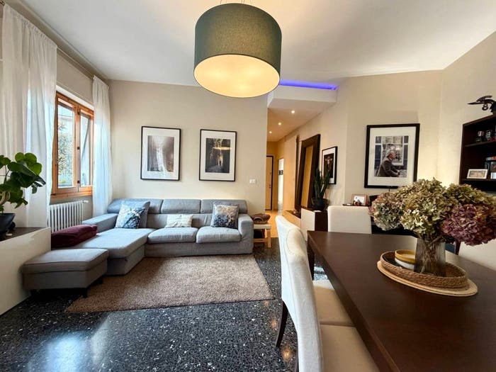 Appartamento con 5 locali in vendita in Via Le Plessis Robinson, Centro, Bagno a Ripoli