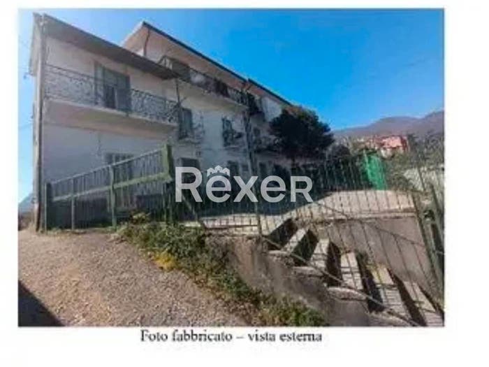 Casa quadrilocale in vendita in Località Due Strade, Due Strade, Pietrastornina