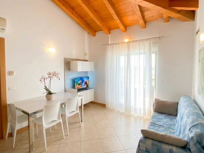 Appartamento trilocale in vendita in Via delle Tortore, Caorle