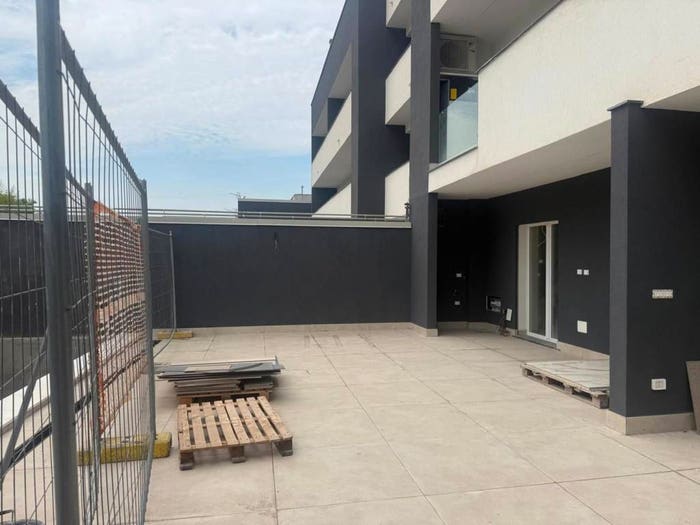 Appartamento trilocale in vendita in Via Provinciale Botteghelle Di Portici, Ponticelli, Napoli