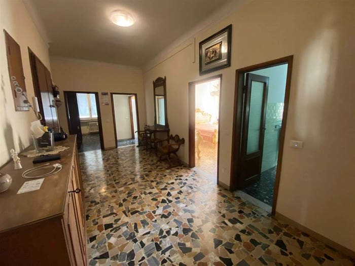Appartamento con 5 locali in vendita in Porta al Prato San Jacopino, Firenze