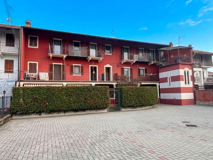Appartamento trilocale in vendita in Via Ponta Dora, Realizio, Strambino