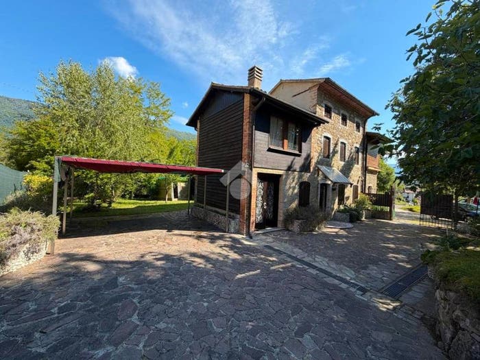 Casa trilocale in vendita in Via Bellavista, Centro, Tarzo