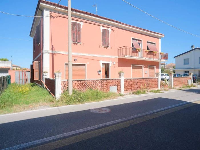 Casa con 6 locali in vendita in Via Fanella, Fano Flaminio, Fano