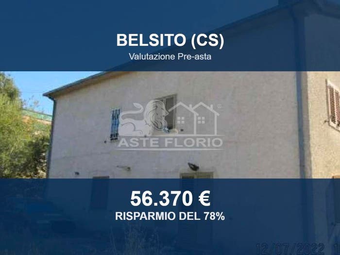 Casa con 6 locali in vendita in Contrada Cona, Centro, Belsito