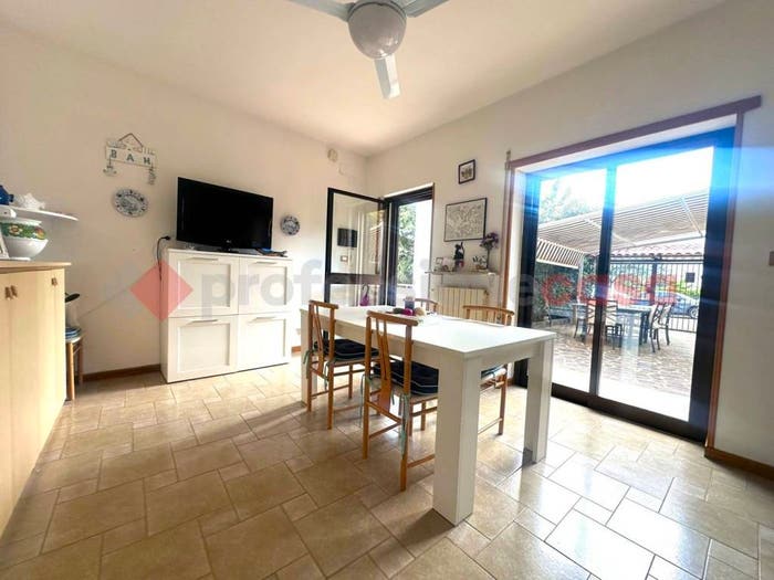 Appartamento trilocale in vendita in Via di Colle Sant'Agata II trav sin, Gaeta
