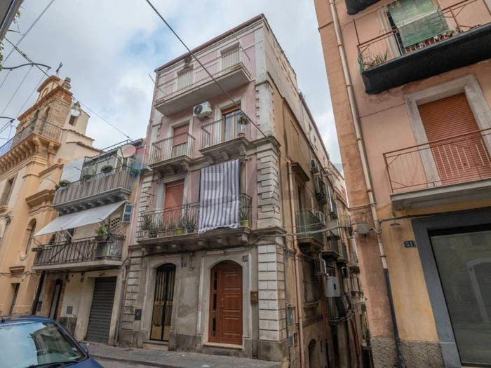 Appartamento con 5 locali in vendita in via san pietro, Centro, Caltagirone