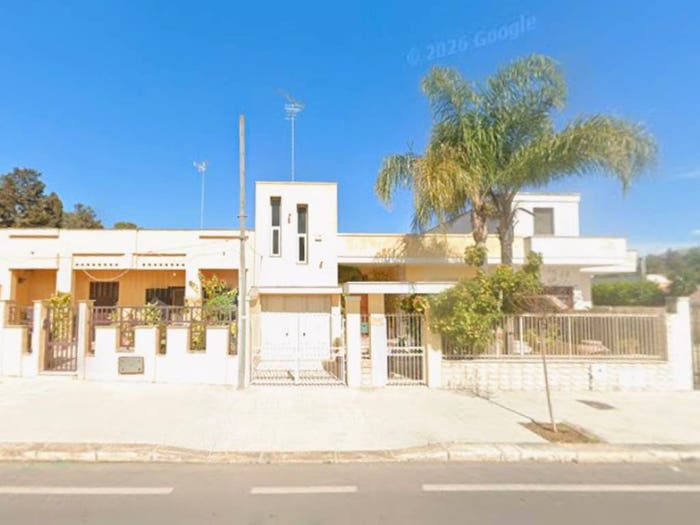 Appartamento con 5 locali in vendita in Via San Fili, Monteroni di Lecce