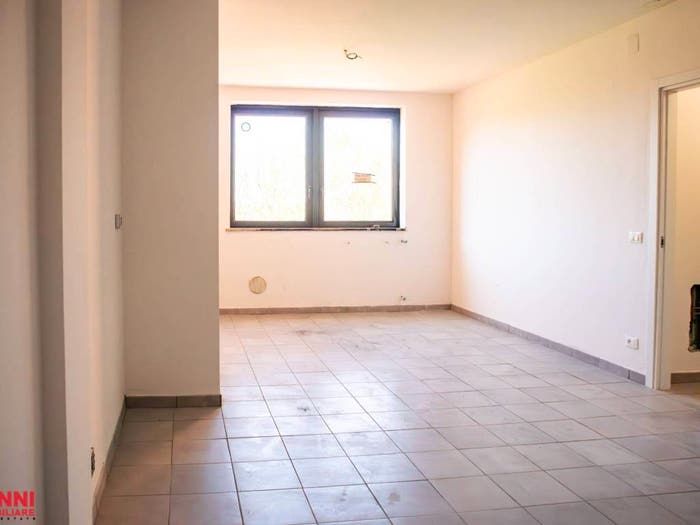 Appartamento monolocale in vendita in Via Novembre, Cecina Centro, Cecina