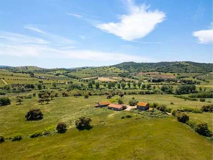 Casa quadrilocale in vendita in Piazza Fratelli Rosselli, Centro Storico, Grosseto