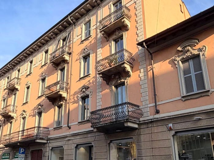 Appartamento bilocale in vendita in Via Giuseppe Mazzini, Centro, Varese