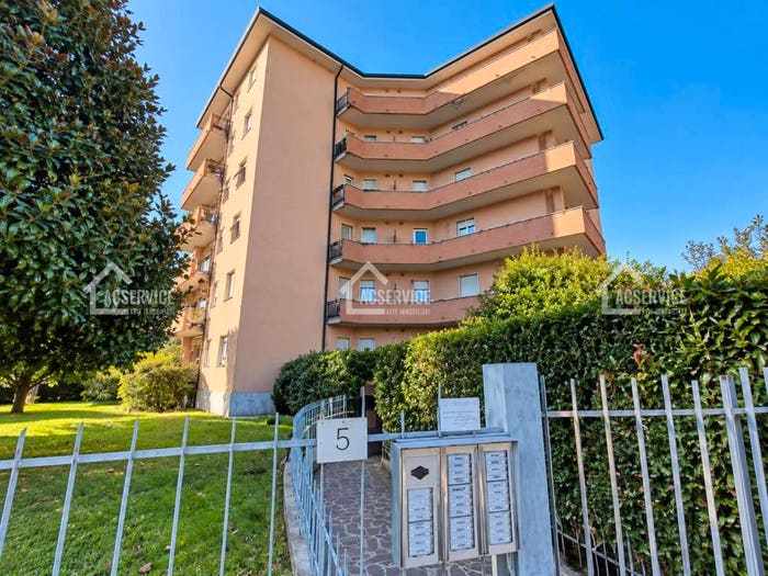 Appartamento bilocale in vendita in Via Francesco Petrarca, Fiumicello, Brescia