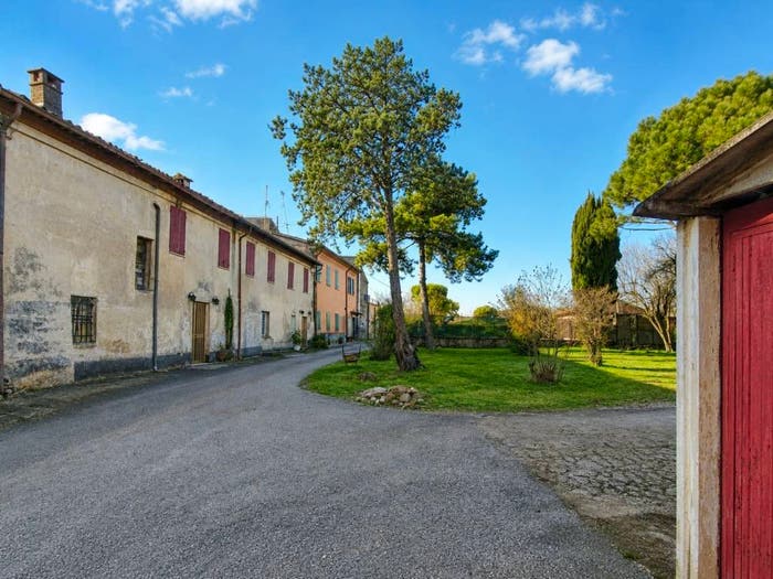 Casa con 6 locali in vendita in Strada Cavallara, Cavriana