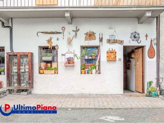 Appartamento monolocale in vendita in Frazione Dialley A, Centro, Aymavilles
